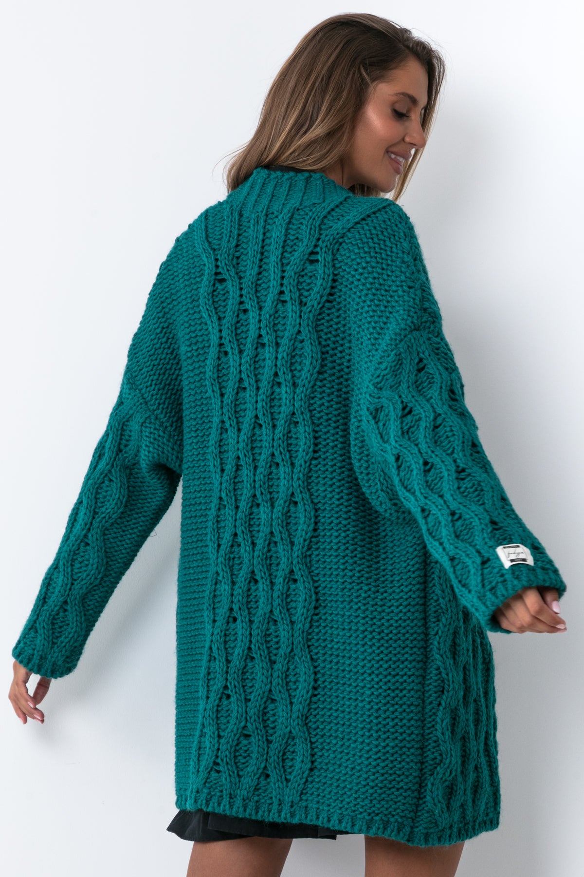 CHUNKY KNIT CARDIGAN - MOLLY